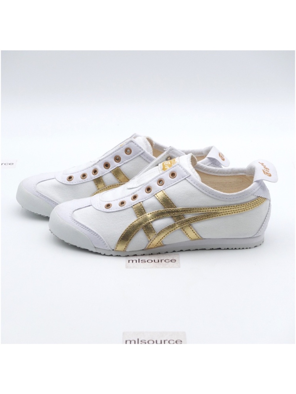 NEW Onitsuka Tiger Mexico 66 Slip-On Sneaker 1183A962-102